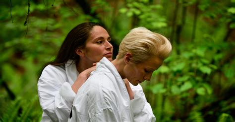 rapinoe nude|Megan Rapinoe and Sue Bird Pose for ESPNs Body Issue